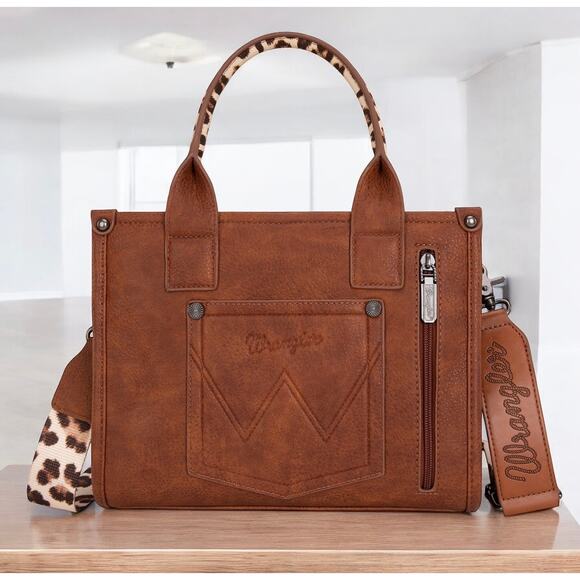 Wrangler Brown Leopard Print Tote/Crossbody *NEW in Package* - Picture 2 of 5